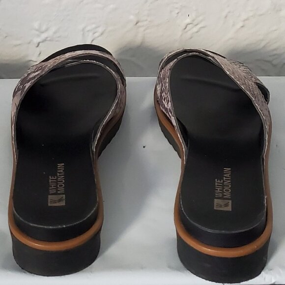 White Mountain Black Venice Sandals - Picture 5 of 6